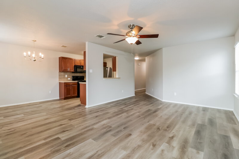 2,520/Mo, 331 Altamont St Hutto, TX 78634 Living Room View 2
