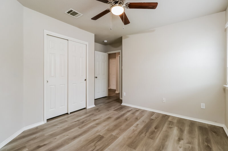 2,520/Mo, 331 Altamont St Hutto, TX 78634 Bedroom View 3