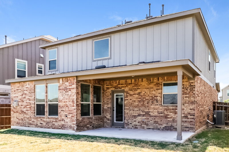 2,930/Mo, 160 Isabella Way Liberty Hill, TX 78642 Rear View