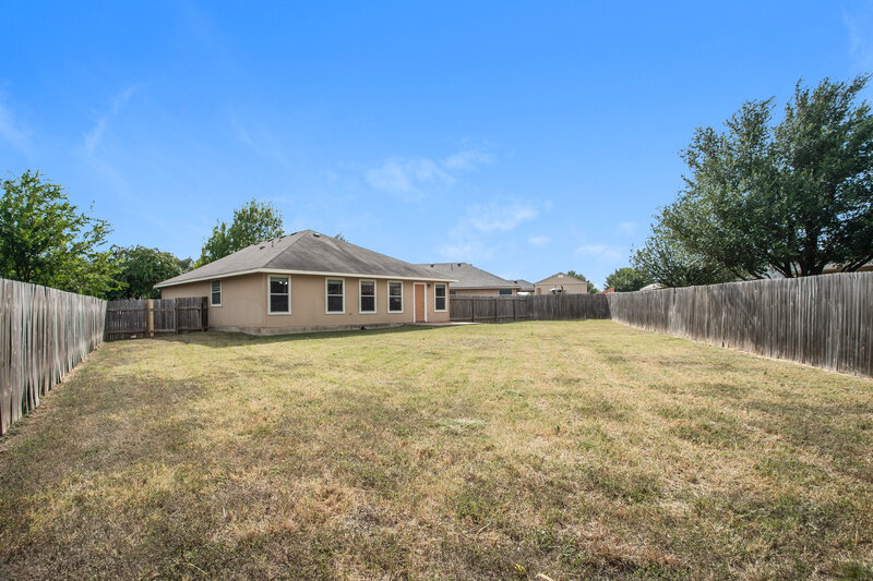 1,760/Mo, 102 Creek Ledge Dr Hutto, TX 78634 Rear View 2
