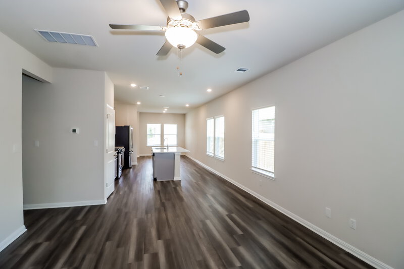 2,030/Mo, 902 Main St Hutto, TX 78634 Dining Room View