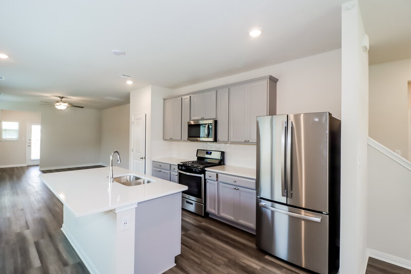2,030/Mo, 902 Main St Hutto, TX 78634 Kitchen View 2