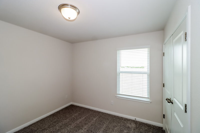 2,030/Mo, 902 Main St Hutto, TX 78634 Bedroom View 3