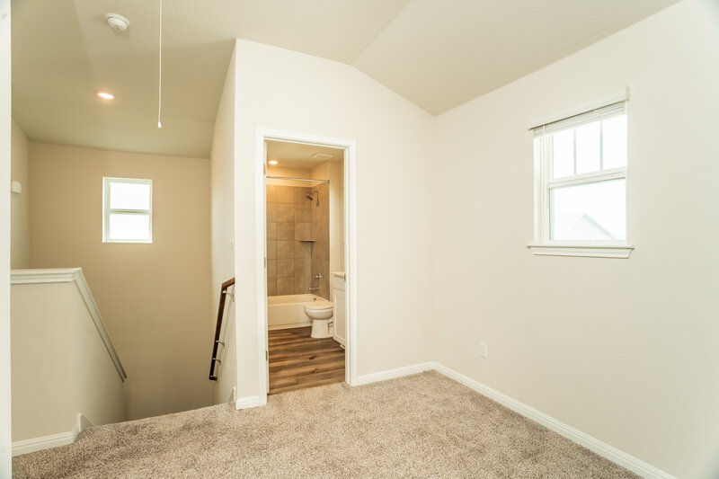 2,080/Mo, 119 Oakdale Meadows Ln Hutto, TX 78634 Family Room View