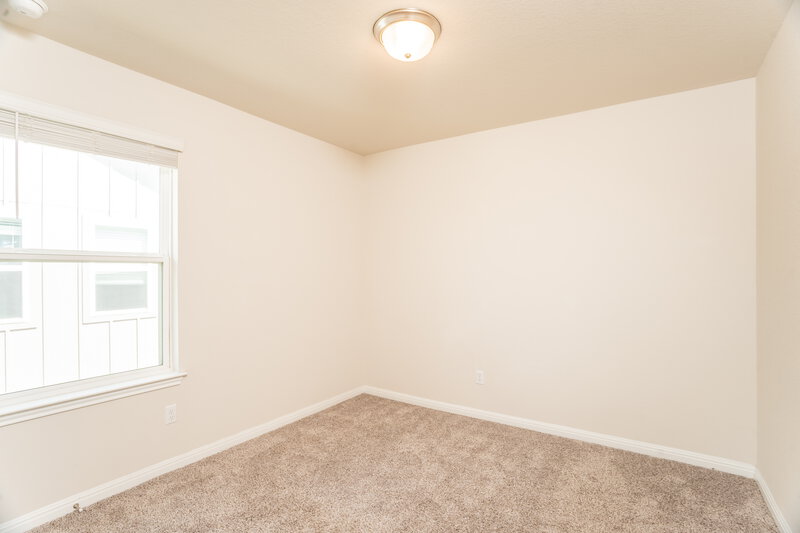 2,080/Mo, 119 Oakdale Meadows Ln Hutto, TX 78634 Bedroom View 3