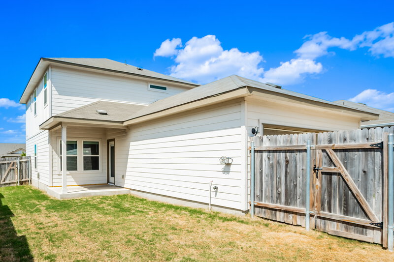 2,080/Mo, 119 Oakdale Meadows Ln Hutto, TX 78634 Rear View