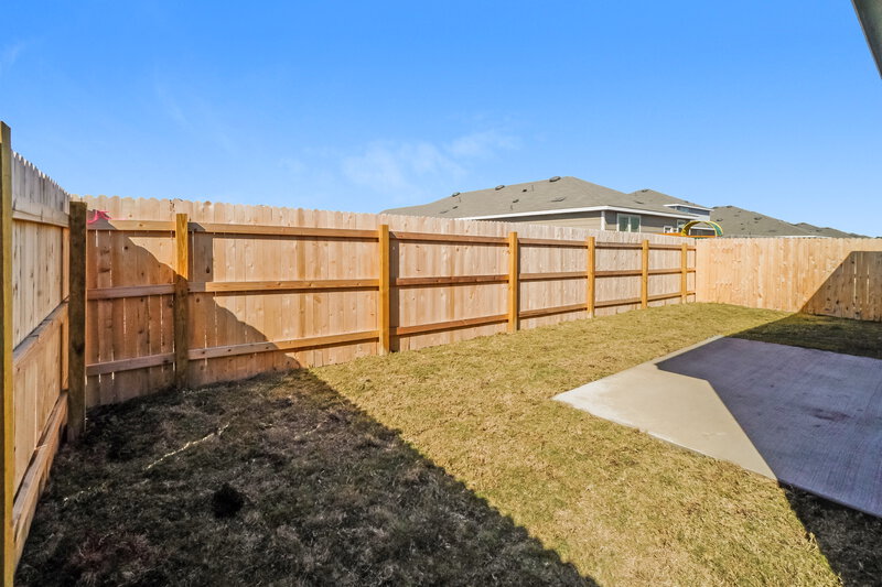 1,755/Mo, 322 Ellwood Rd Maxwell, TX 78656 Rear View