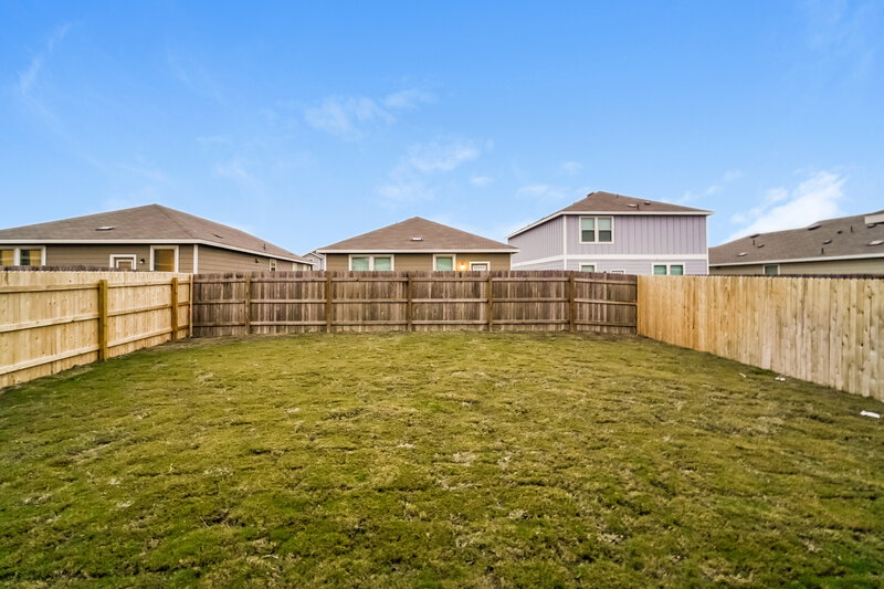 1,810/Mo, 306 Ellwood Rd Maxwell, TX 78656 Misc View 14