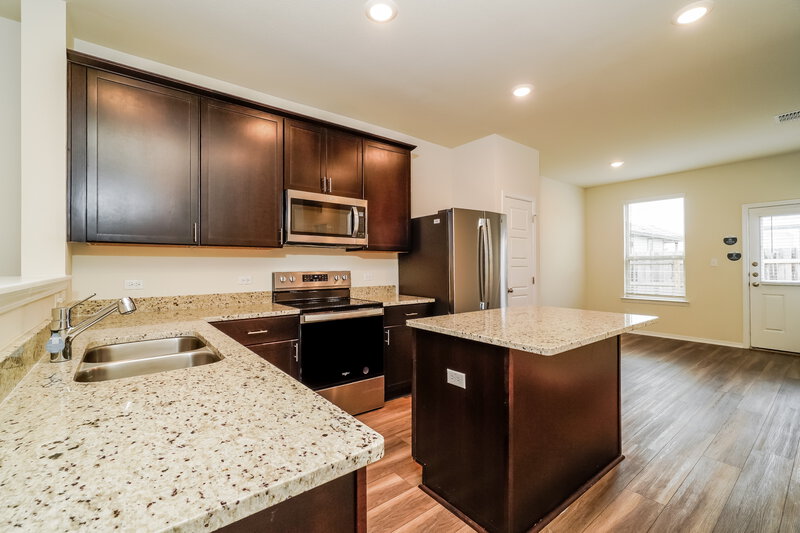 1,735/Mo, 248 Ellwood Rd Maxwell, TX 78656 Kitchen View