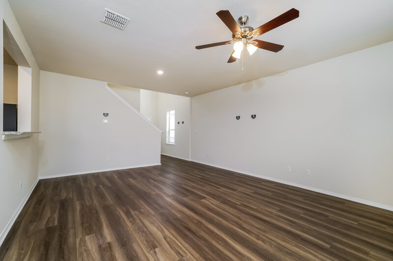 1,760/Mo, 232 Ellwood Rd Maxwell, TX 78656 Living Room View 2