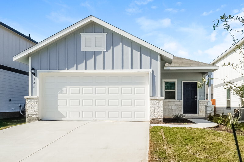 1,755/Mo, 224 Ellwood Rd Maxwell, TX 78656 External View