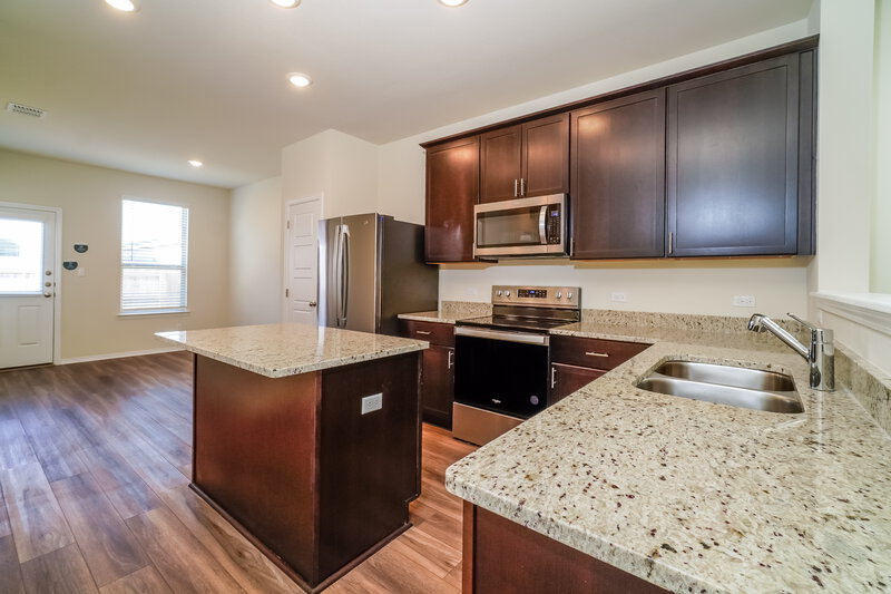 1,755/Mo, 224 Ellwood Rd Maxwell, TX 78656 Kitchen View 2