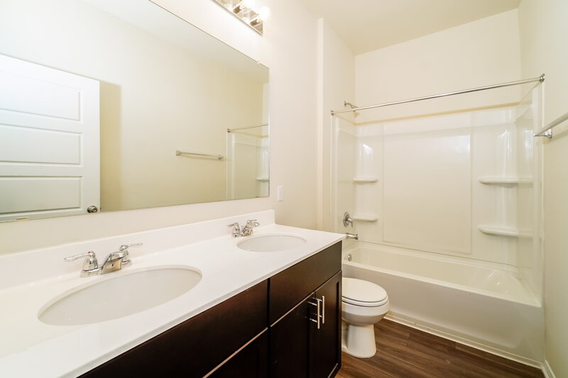 1,755/Mo, 224 Ellwood Rd Maxwell, TX 78656 Bathroom View