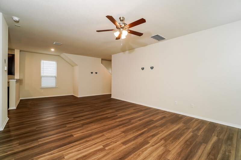 1,925/Mo, 216 Ellwood Rd Maxwell, TX 78656 Living Room View 3