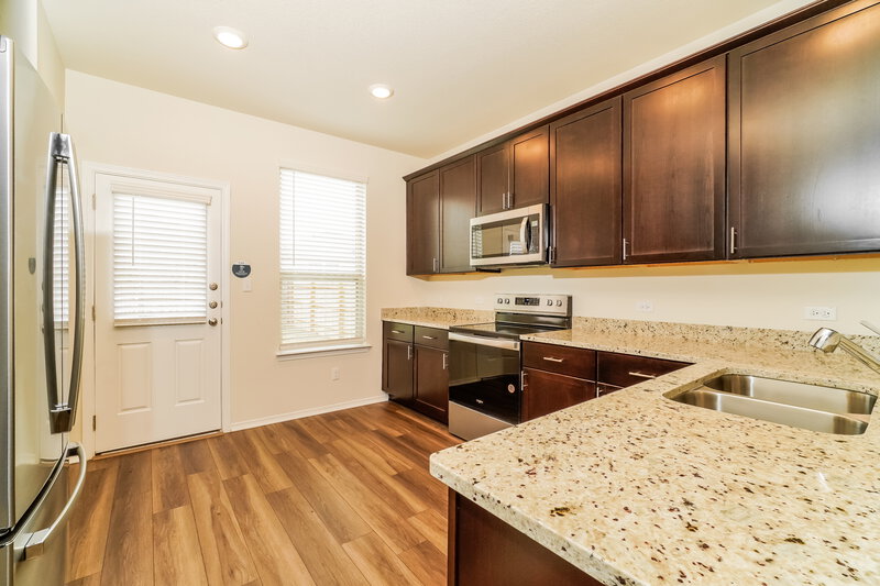 1,925/Mo, 216 Ellwood Rd Maxwell, TX 78656 Kitchen View 2