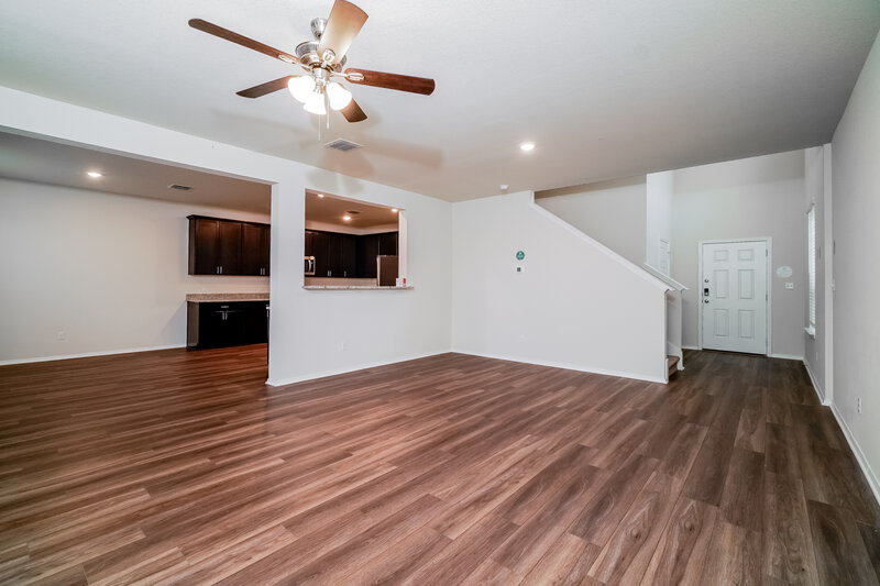1,740/Mo, 210 Ellwood Rd Maxwell, TX 78656 Living Room View 2