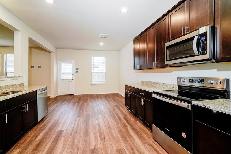 1,740/Mo, 210 Ellwood Rd Maxwell, TX 78656 Kitchen View 2