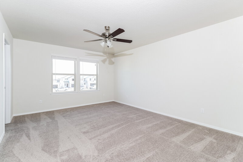 1,905/Mo, 197 Cobb Branch Dr Maxwell, TX 78656 Main Bedroom View