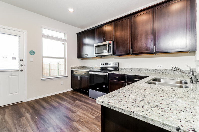1,965/Mo, 205 Cobb Branch Dr Maxwell, TX 78656 Kitchen View