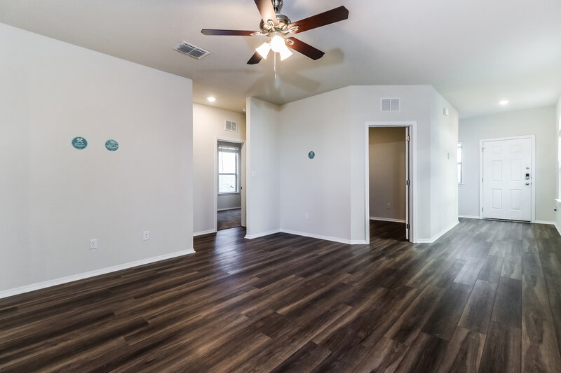 1,790/Mo, 213 Cobb Branch Dr Maxwell, TX 78656 Living Room View 2