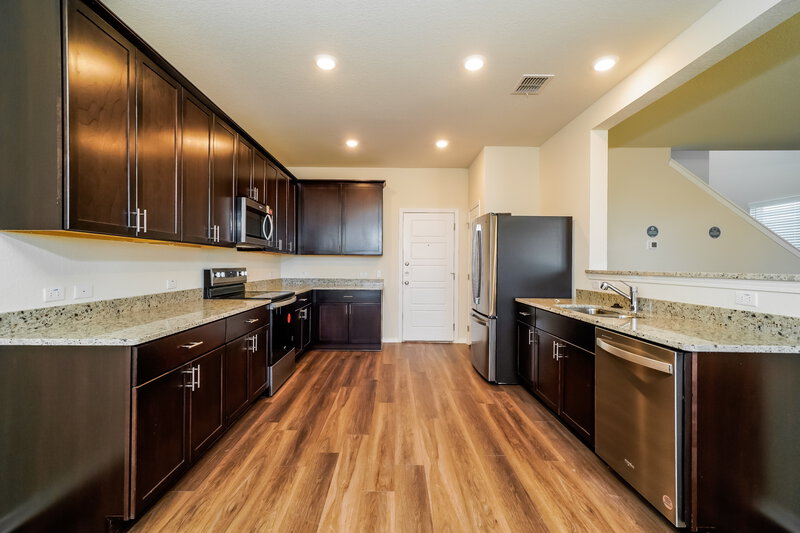1,795/Mo, 221 Cobb Branch Dr Maxwell, TX 78656 Kitchen View