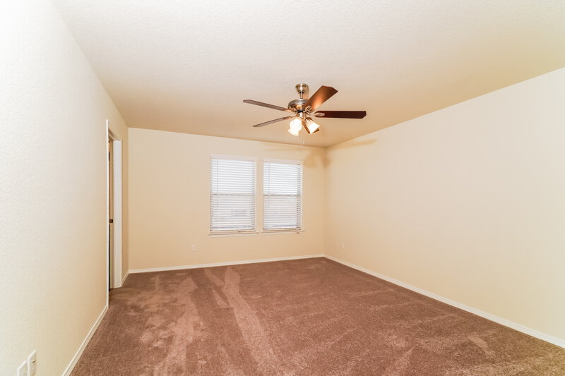 1,795/Mo, 221 Cobb Branch Dr Maxwell, TX 78656 Main Bedroom View