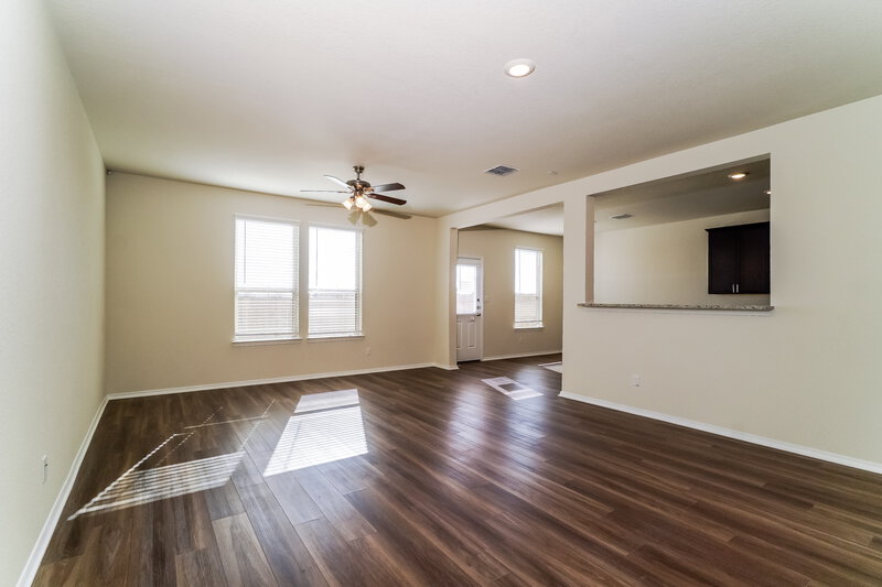 1,790/Mo, 243 Cobb Branch Dr Maxwell, TX 78656 Living Room View 3