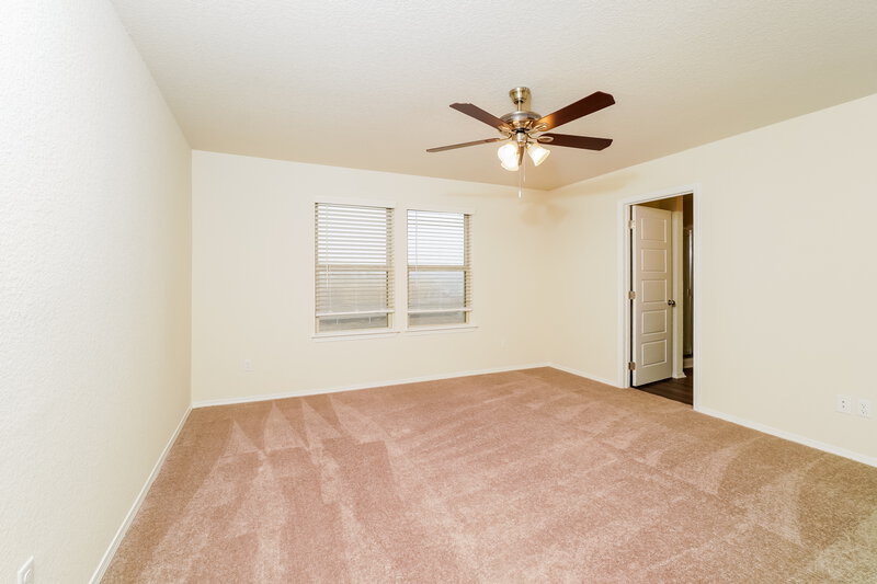 1,950/Mo, 251 Cobb Branch Dr Maxwell, TX 78656 Main Bedroom View