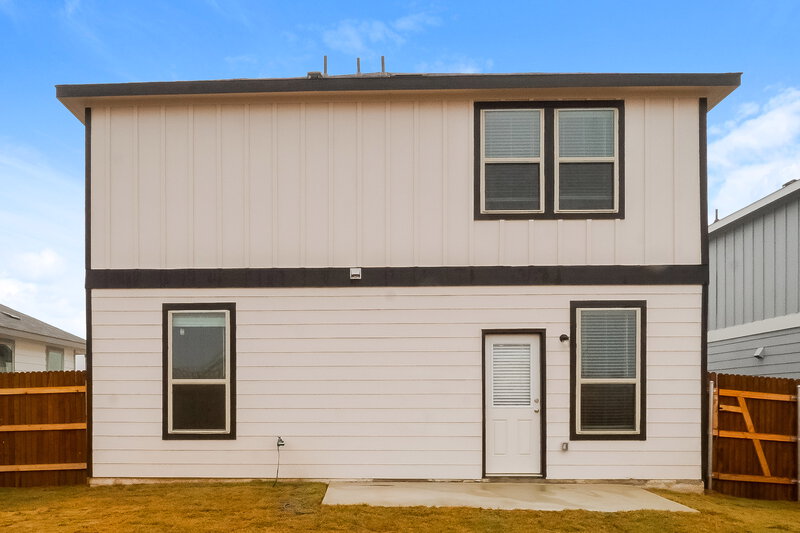 1,950/Mo, 251 Cobb Branch Dr Maxwell, TX 78656 Rear View 2