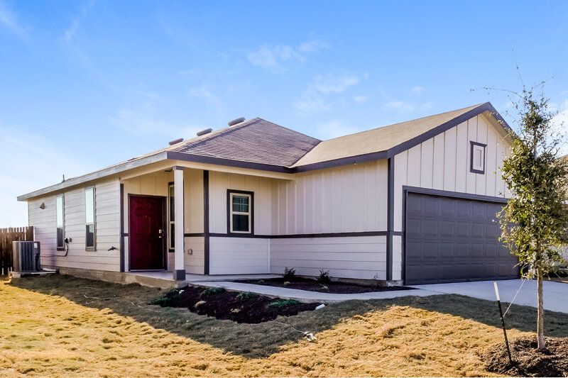 1,685/Mo, 277 Cobb Branch Dr Maxwell, TX 78656 Front View