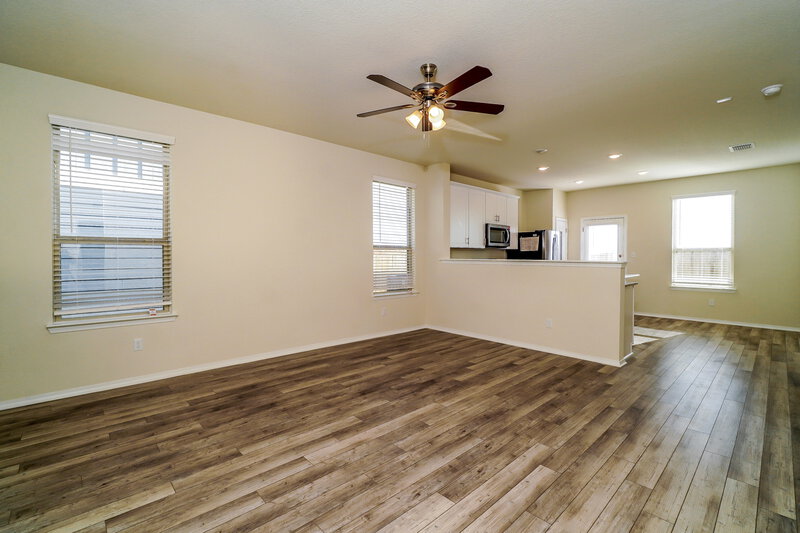 1,685/Mo, 277 Cobb Branch Dr Maxwell, TX 78656 Dining Room View