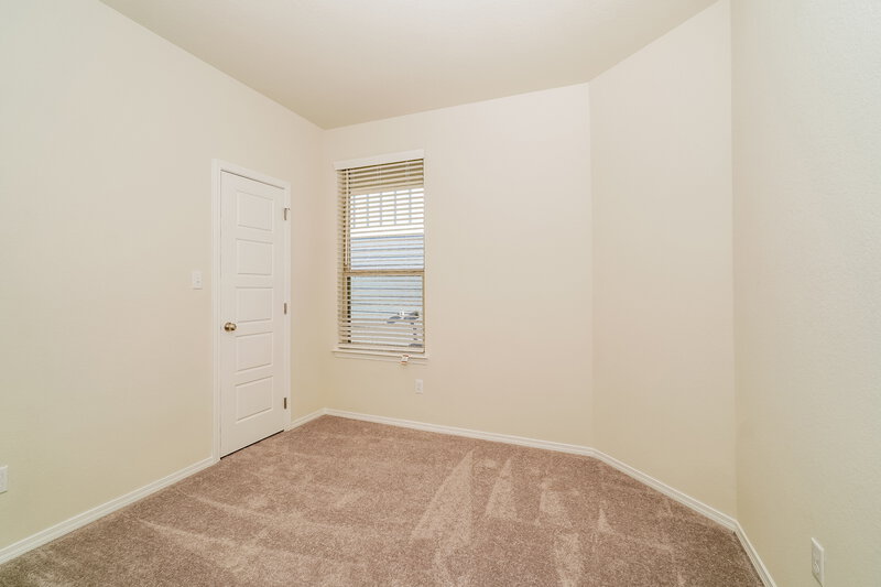 1,685/Mo, 277 Cobb Branch Dr Maxwell, TX 78656 Bedroom View 2