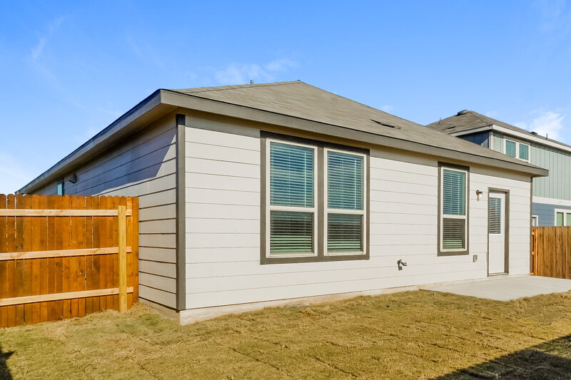 1,685/Mo, 277 Cobb Branch Dr Maxwell, TX 78656 Rear View 2