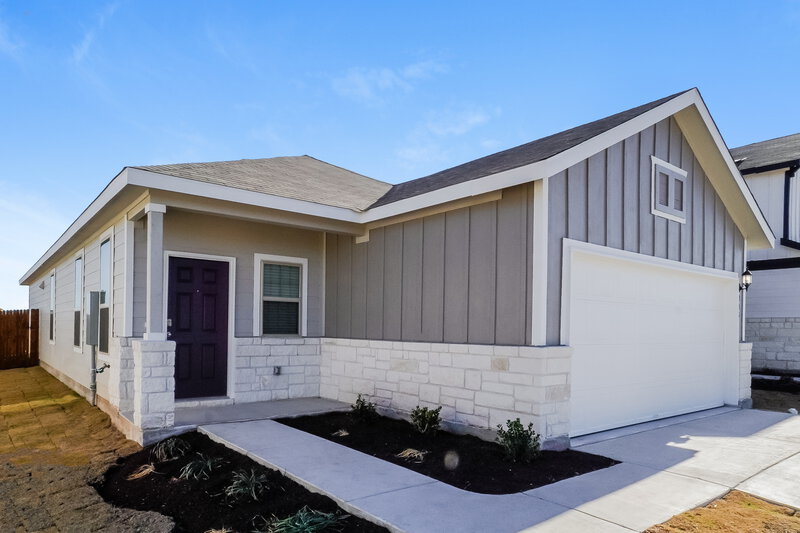 1,785/Mo, 285 Cobb Branch Dr Maxwell, TX 78656 Front View