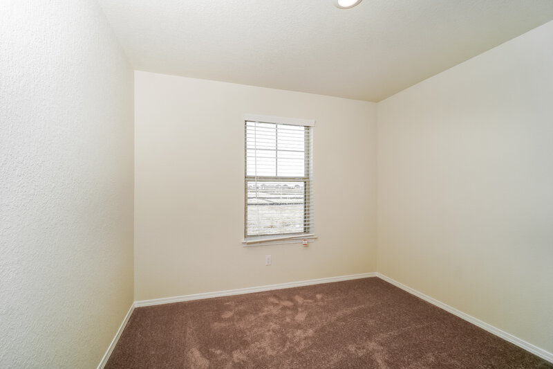 2,800/Mo, 293 Cobb Branch Dr Maxwell, TX 78656 Bedroom View 2