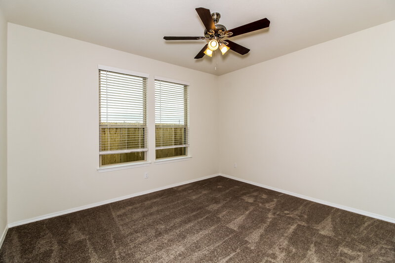 1,755/Mo, 309 Cobb Branch Dr Maxwell, TX 78656 Main Bedroom View