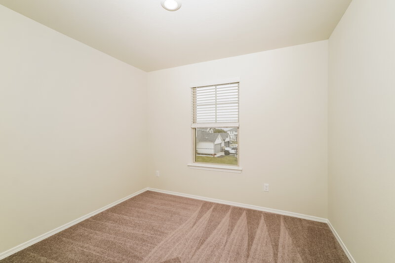 1,795/Mo, 323 Ellwood Rd Maxwell, TX 78656 Bedroom View 2
