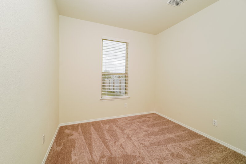 1,840/Mo, 317 Ellwood Rd Maxwell, TX 78656 Bedroom View