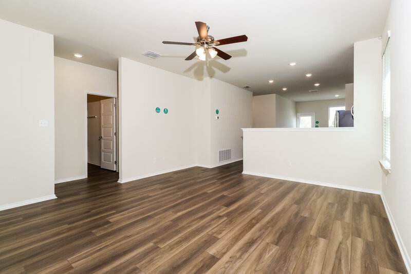 1,645/Mo, 309 Ellwood Rd Maxwell, TX 78656 Dining Room View