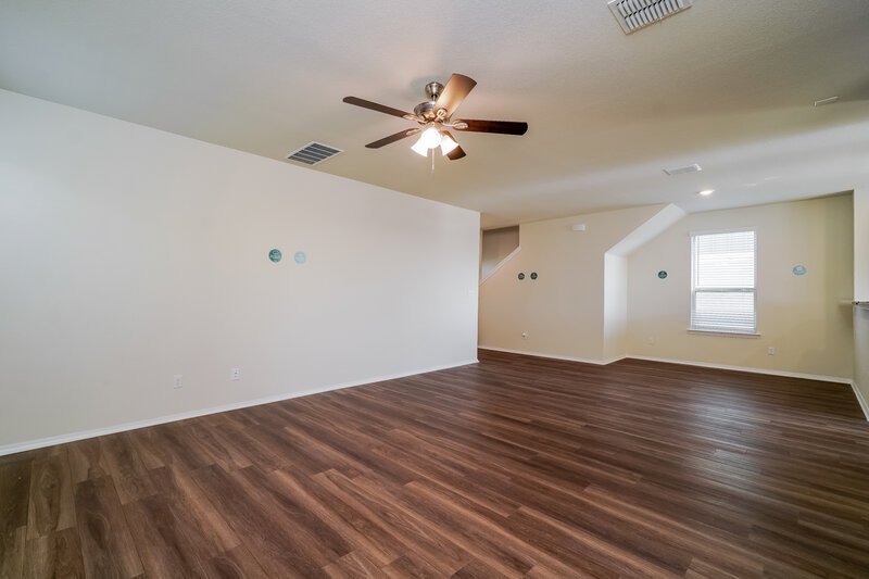 1,795/Mo, 124 Hibiscus St Maxwell, TX 78656 Living Room View 3