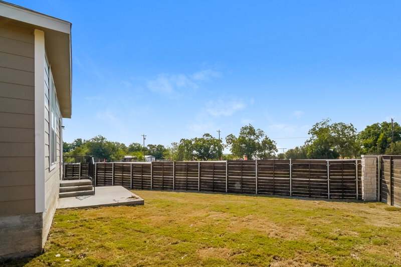 1,625/Mo, 136 Hibiscus St Maxwell, TX 78656 Rear View