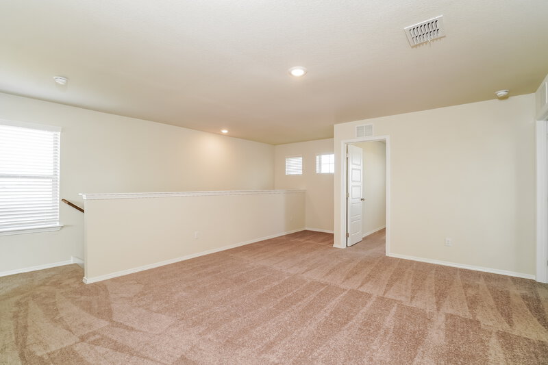 1,875/Mo, 142 Hibiscus St Maxwell, TX 78656 Loft View