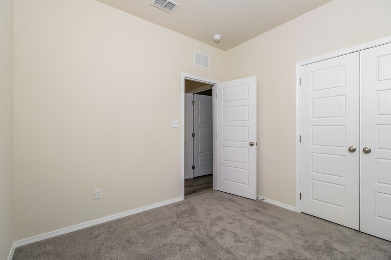 1,625/Mo, 109 Hibiscus St Maxwell, TX 78656 Bedroom View 2