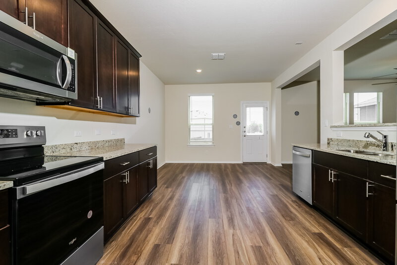 1,695/Mo, 223 Ellwood Rd Maxwell, TX 78656 Kitchen View 2