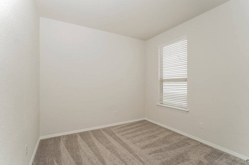 1,610/Mo, 207 Ellwood Rd Maxwell, TX 78656 Bedroom View