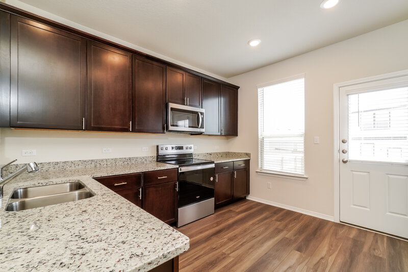 1,875/Mo, 191 Ellwood Rd Maxwell, TX 78656 Kitchen View