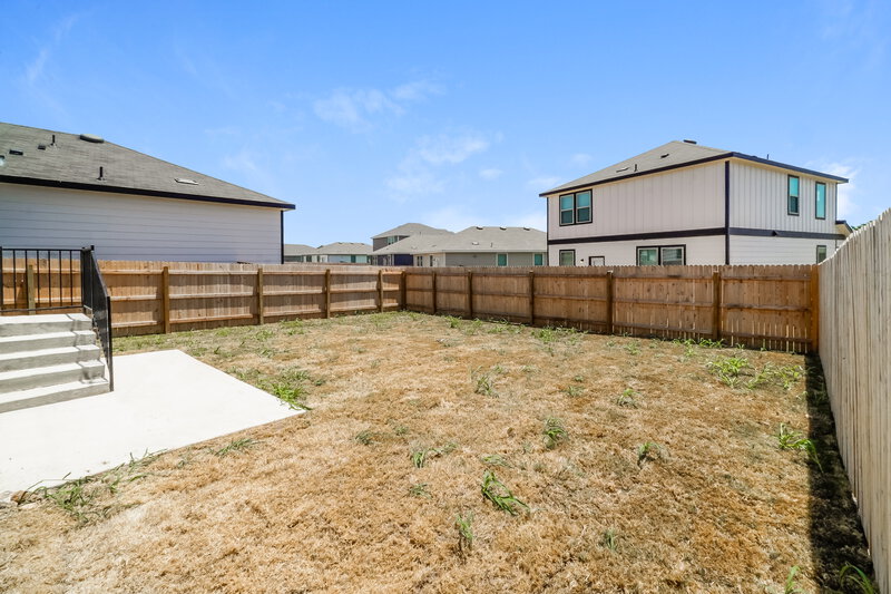 1,875/Mo, 191 Ellwood Rd Maxwell, TX 78656 Rear View