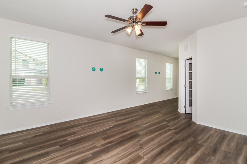 1,595/Mo, 223 Rosetta Rd Maxwell, TX 78656 Living Room View 2
