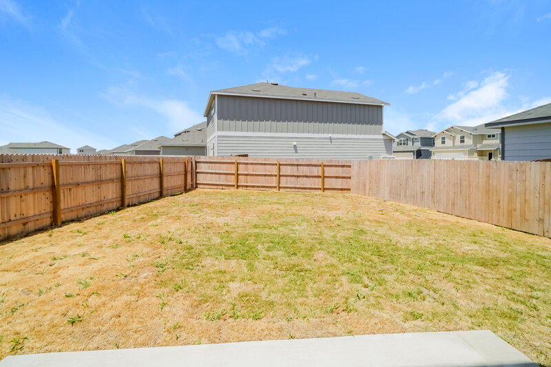 1,840/Mo, 209 Rosetta Rd Maxwell, TX 78656 Patio View