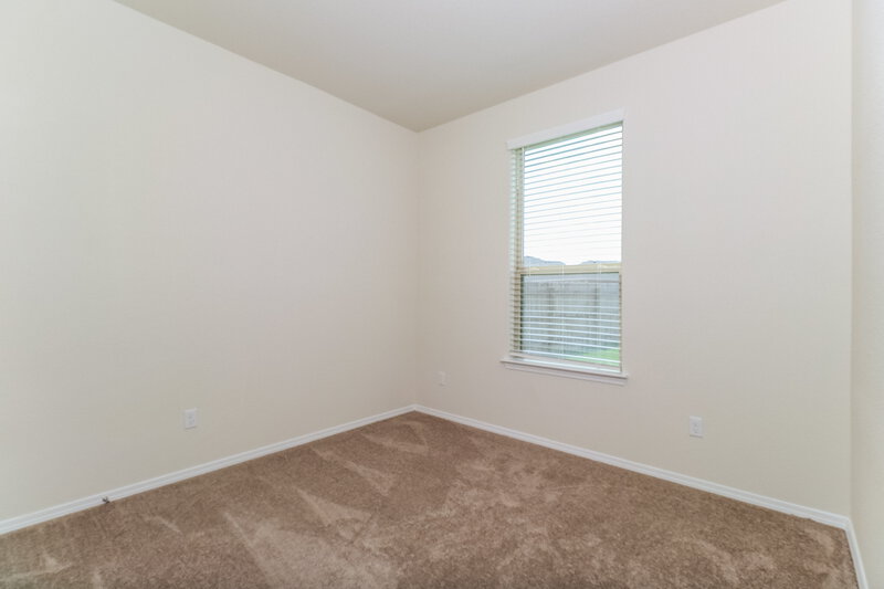 2,160/Mo, 183 Rosetta Rd Maxwell, TX 78656 Bedroom View 3